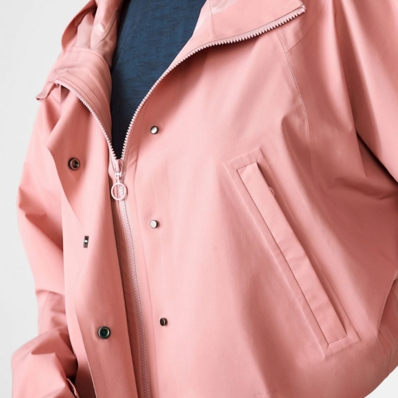 New Fabletics Erika Cropped Lightweight Hooded Jacket, Sz XL, NWT - Picture 11 of 12